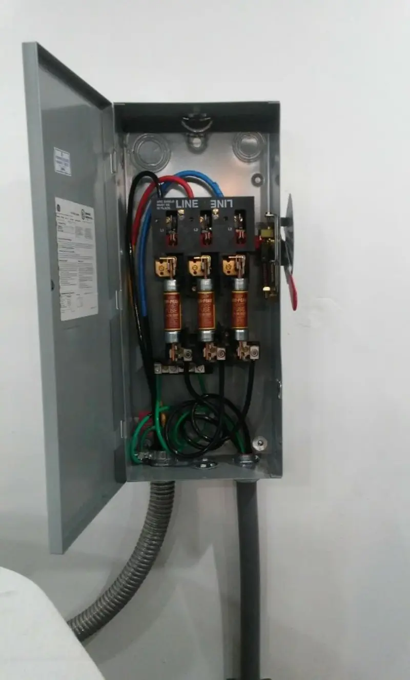 Three-phase disconnect switch installed for Electrical Wiring & Rewiring in Menands